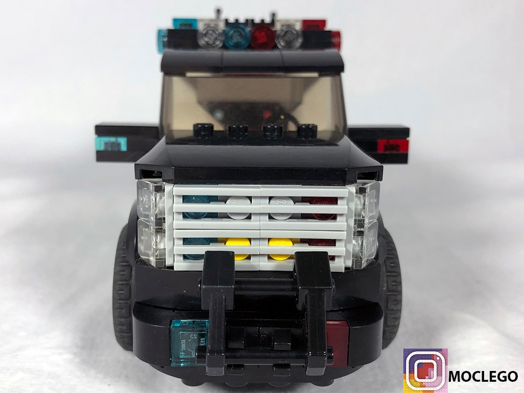 Lego suburban top
