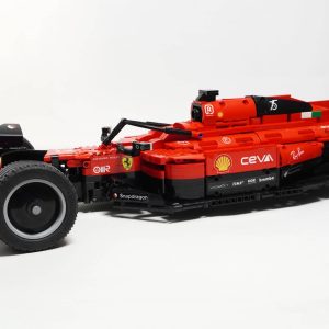Ferrari F1-75 1:8 Scale
