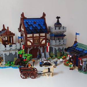 Medieval Castle Gate – Alternative build 21325 + 31120